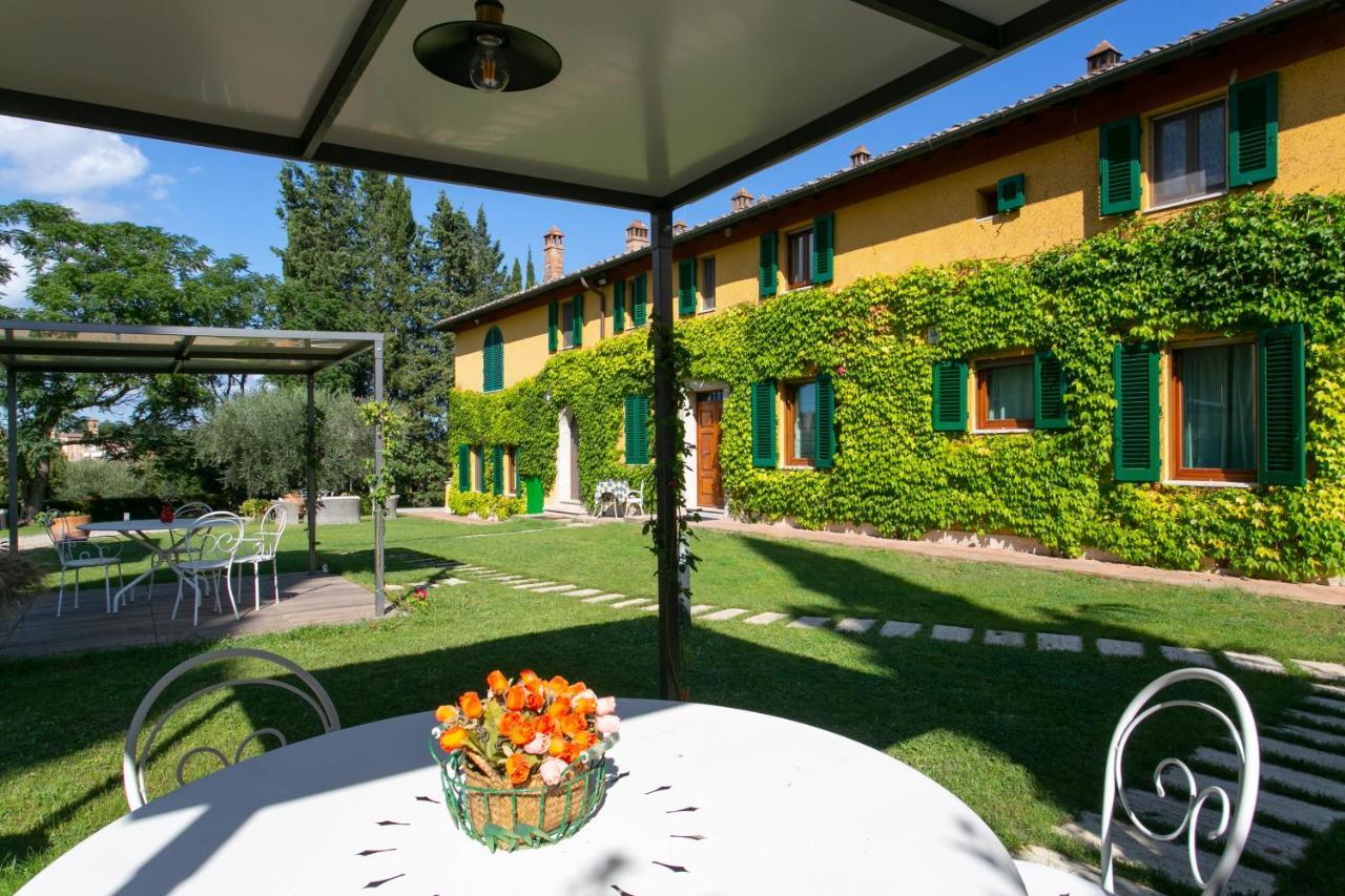 Villa Santa Chiara Siena Exterior photo